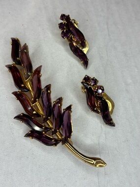 Austrian Crystal Pin and Earrings (1950s) Set